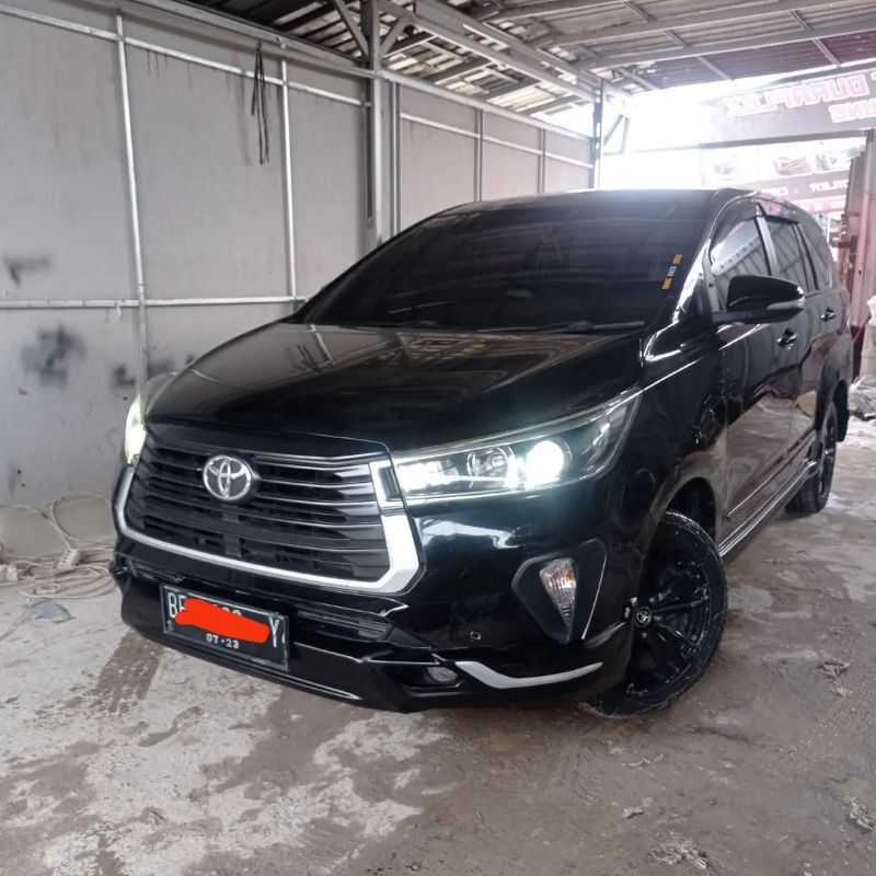 bodykit Toyota Innova reborn venturer