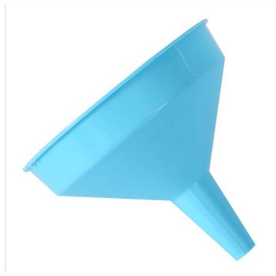 UNNISO - Corong Minyak Tanpa Pegangan