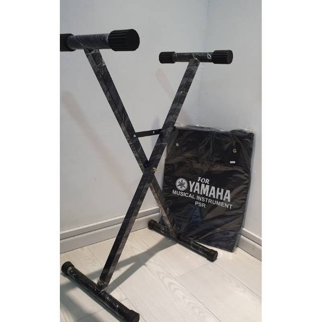 Stand keyboard dan tas keyboard Yamaha