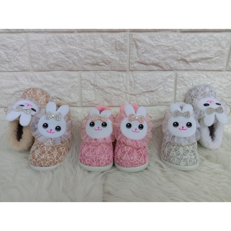 sepatu bots brukat boneka anak perempuan bunyi size 22-25