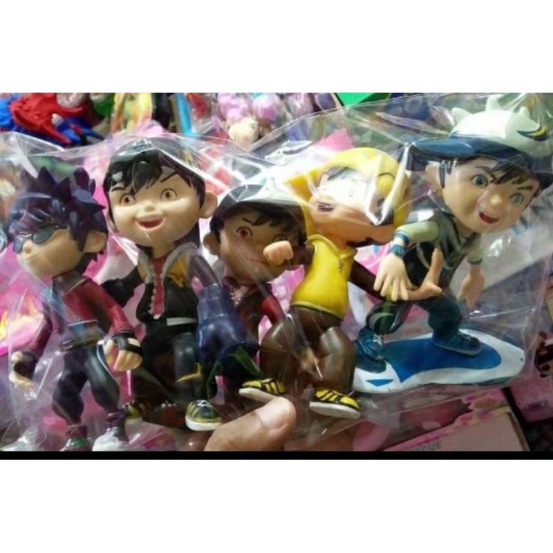 mainan boboiboy