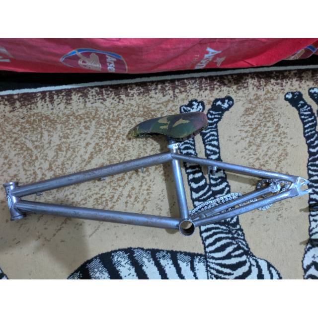 wethepeople crysis frame