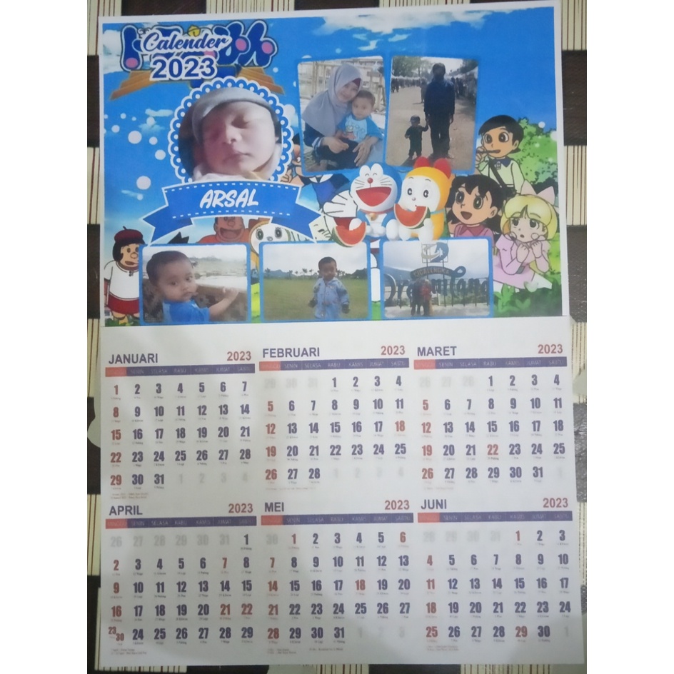 

Kalender Custom 2023 - Kalender Pakai Foto Sendiri - Ukuran 2xA4
