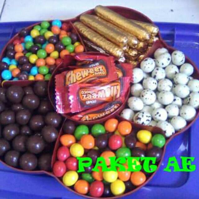 

Coklat Toples Bunga Paket AE