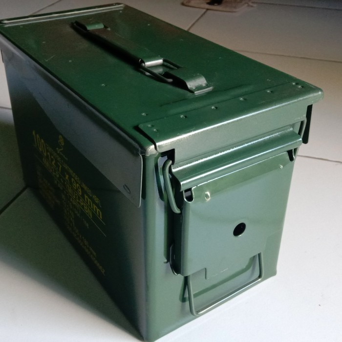 ArmyShopSBY Box Kotak Besi Serbaguna Bekas Peluru Pindad - Warna Hijau
