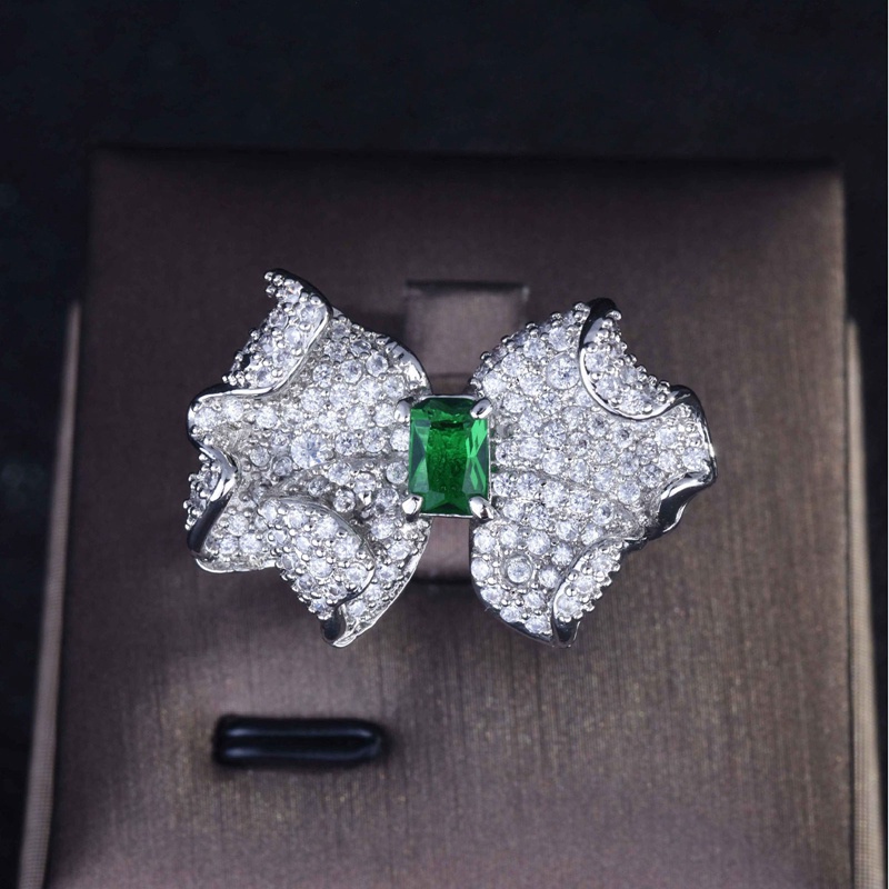 Elegant Delicate Bow Emerald Vintage Woman Ring Fashion Banquet Party Gemstone Rings Jewelry Romantic Valentine's Day Gifts