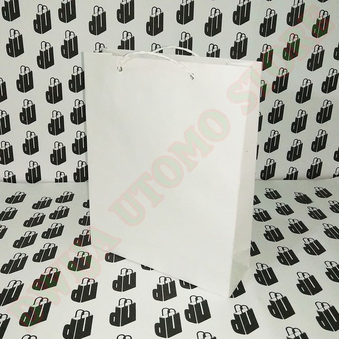 

Paperbag, Tas Kertas Kraft Putih ukuran 18x6x23 per pack (100pcs)