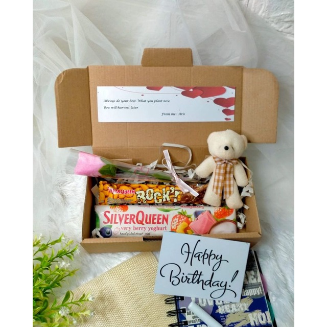 

Hampers Coklat / kado ulang tahun / kado valentine / anniversary