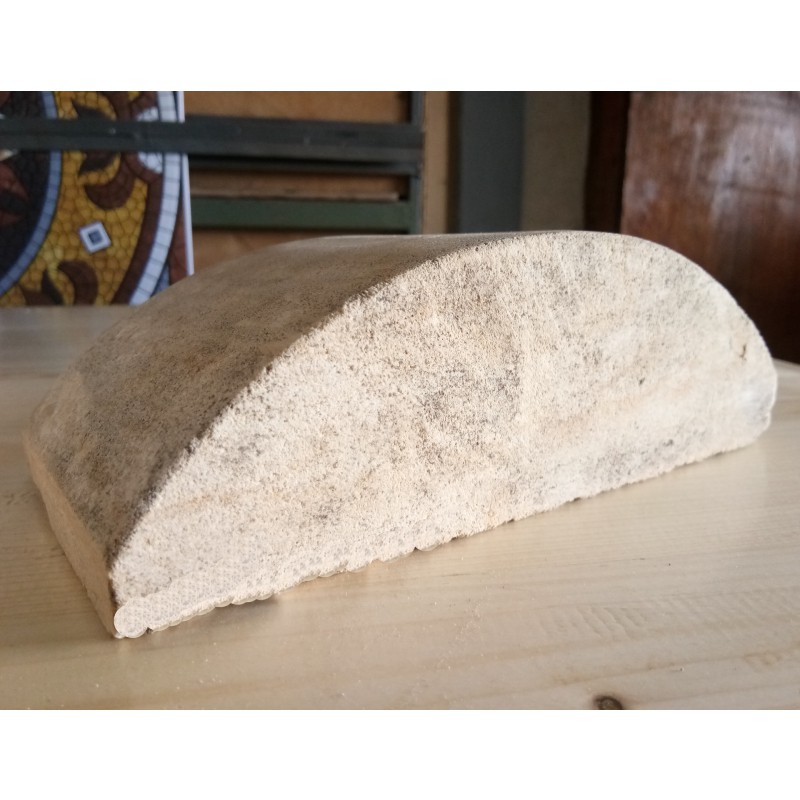 BATU ALAM BENTUK BOLU 10 x 20 Cm