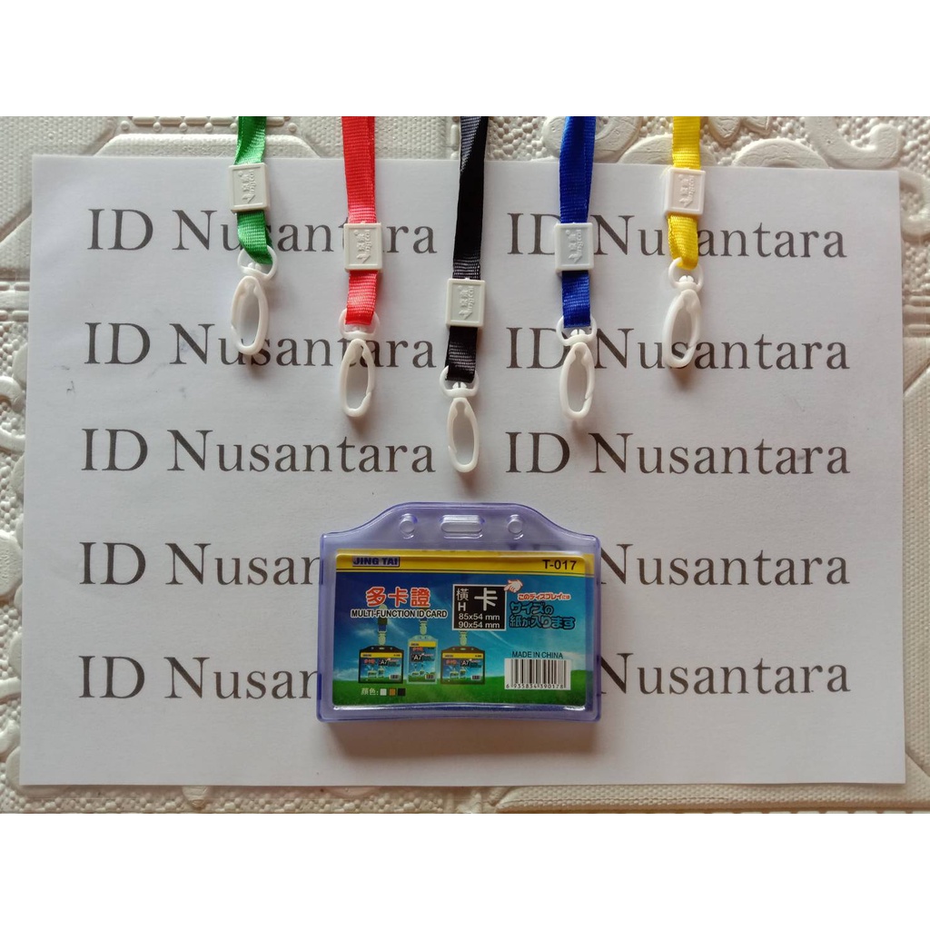 

Paket Tali 1 CM Kait Plastik + Casing ID Card Karet 2 Sisi T017 Tidur/Landscape