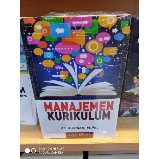 

Buku manajemen kurikulum rusman