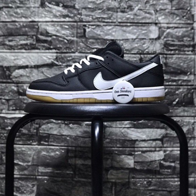 nike dunk low pro black gum