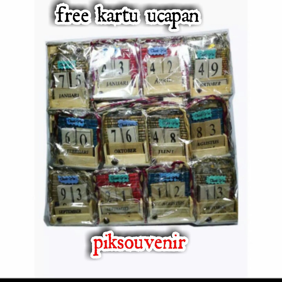 

( 50pcs ) - SOUVENIR PERNIKAHAN Kalender abadi kemas plastik,