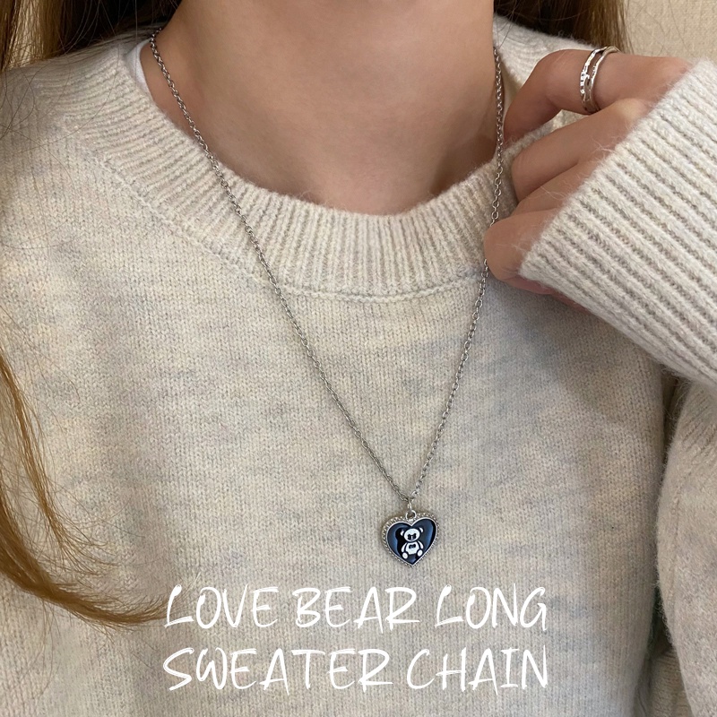 COD❤️Kalung Love Hitam Wanita Fashion Korea Cinta Bear Rantai Sweater Panjang Hip-Hop Sederhana Serbaguna Gelap Manis Keren Untuk