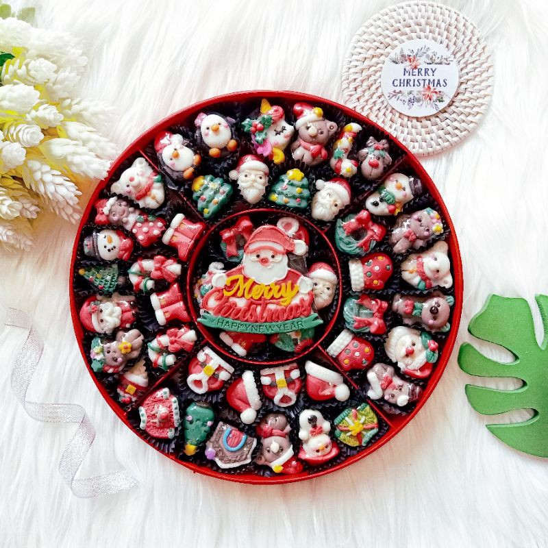 

Terlaris Hampers Coklat Natal Merry Xmas Aneka Karakter Candytray untuk hadiah kado bingkisan