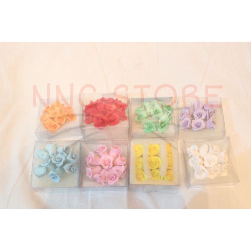 

GUMPASTE BUNGA MAWAR KECIL ISI 9