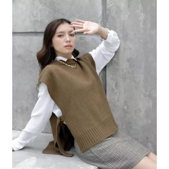 VEST KNIT OUTER/VEST ROMPI RAJUT TALI