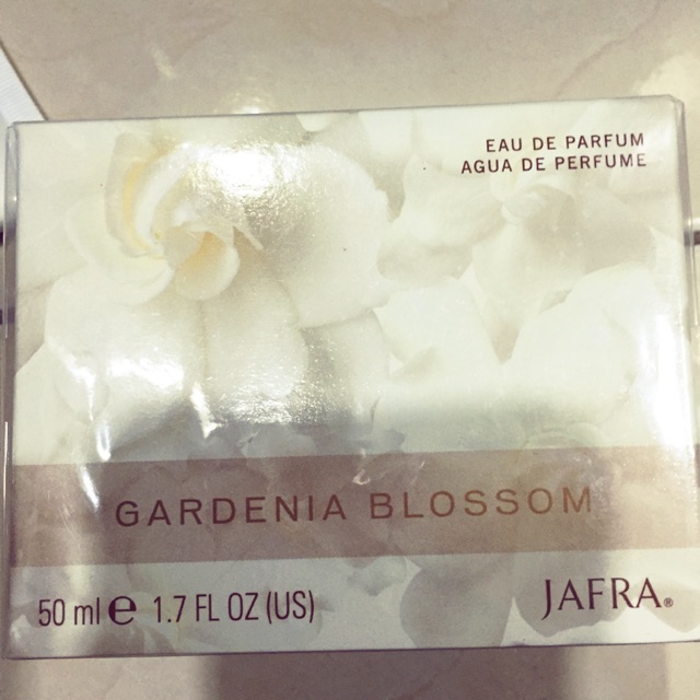 SALE Parfum Gardenia Blossom JAFRA