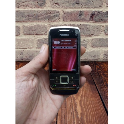 Hp Jadul Nokia E66 / Nokia E66 Slide