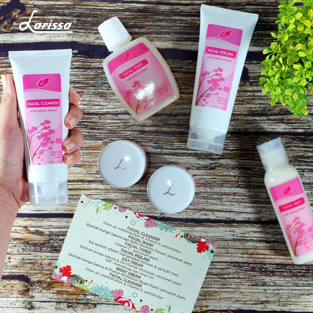 LARISSA SAKURA BRIGHTENING SERIES