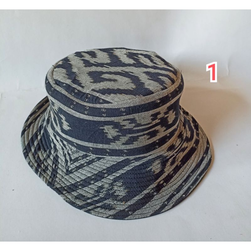 Topi Bucket Hat Tenun Etnik