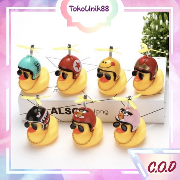 TU88 Mainan Bebek Kuning Pakai Helm Baling Blading LED TU88 Mainan Bebek Kuning Pakai Helm Baling Blading LED