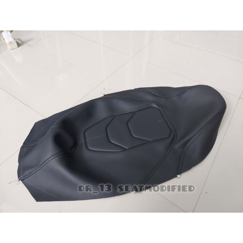 COVER KULIT JOK MBTECH  CARRERA MOTOR  SCOOPY BEAT VARIO NMAX PCX ADV