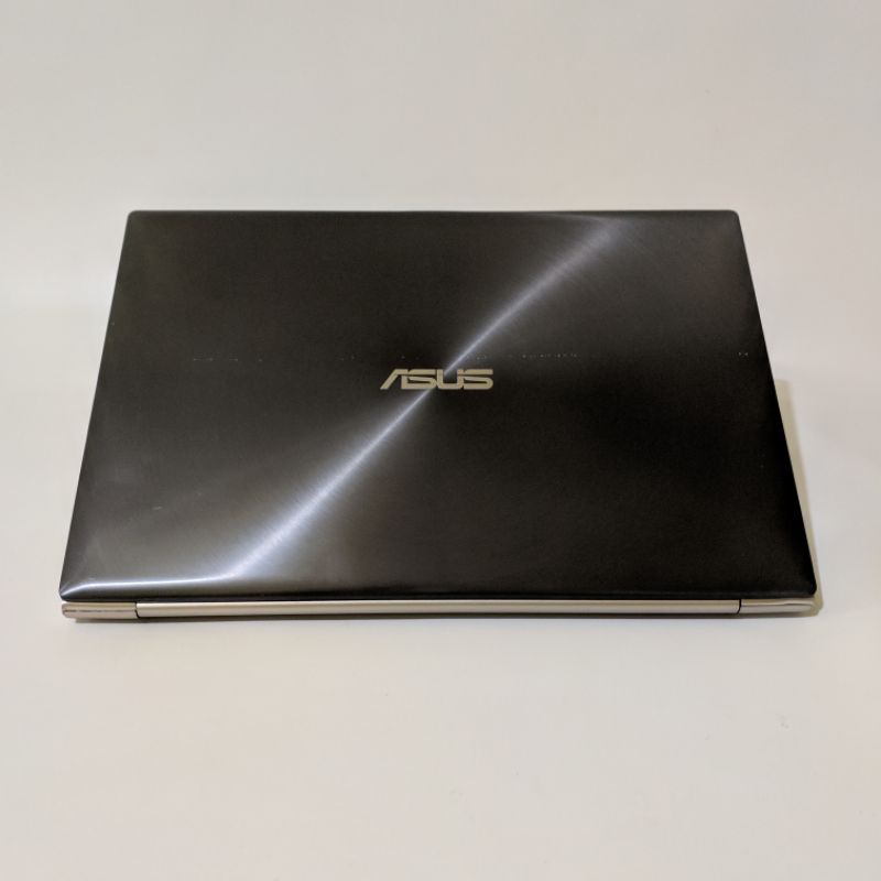 laptop ultrabook editing/design asus ZenBook UX32V - core i7 - Dual vga Nvidia GT - ssd 256gb