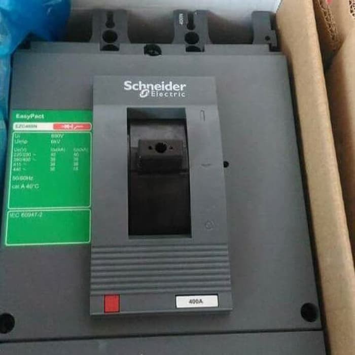 MCCB schneider EZC400N 400A 3P Schneider