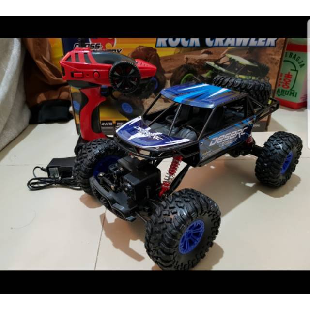 mobil remot jeep lumpur