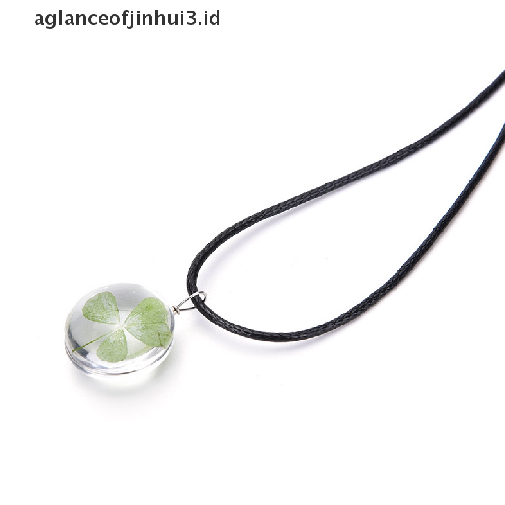 Kalung Rantai Dengan Liontin Daun Clover Shamrock Hijau Untuk Wanita