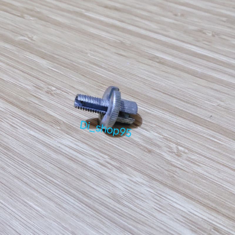 MUR STELAN KOPLING BAUT SETELAN KOPLING