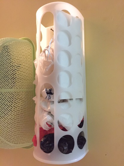 Tempat Kantong Plastik, Putih Vrr