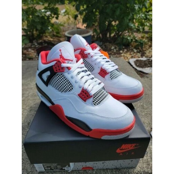 michael jordan retro 4