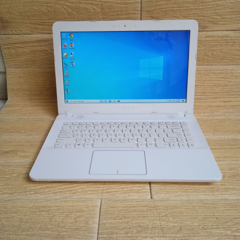 ASUS X441MA Intel Celeron N4000 ram 4GB HDD 1TB