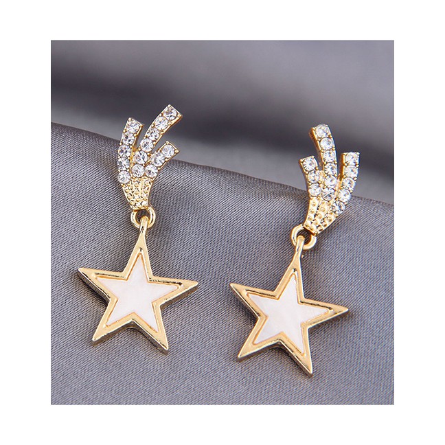 LRC Anting Tusuk Fashion Gold Color Five-pointed Star Diamond Alloy Earrings A61841