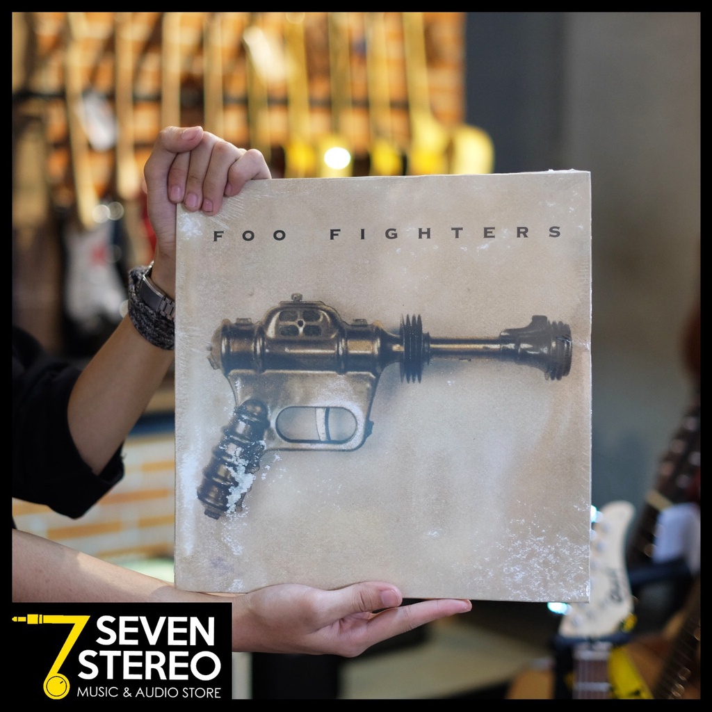 Vinyl Piringan Hitam Foo Fighters - Foo Fighters