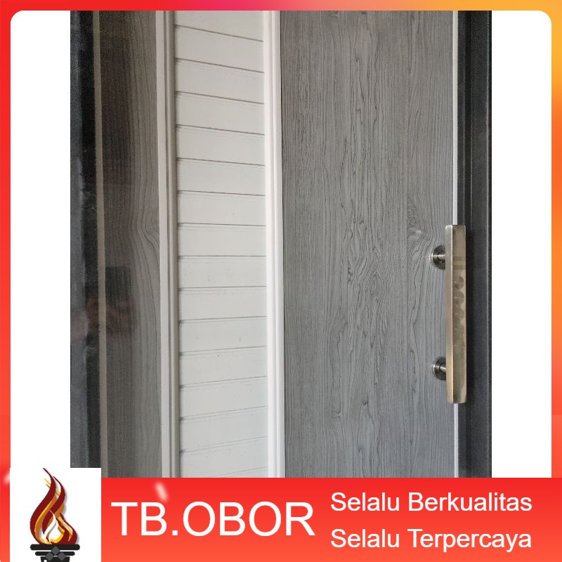 Pintu Kamar Mandi PVC Lux Grade Motif Garis Aluminium Panel Warna Grey Silver Corak Khas Urat Ulir Serat Kayu New Concept Design Special Teak Wood