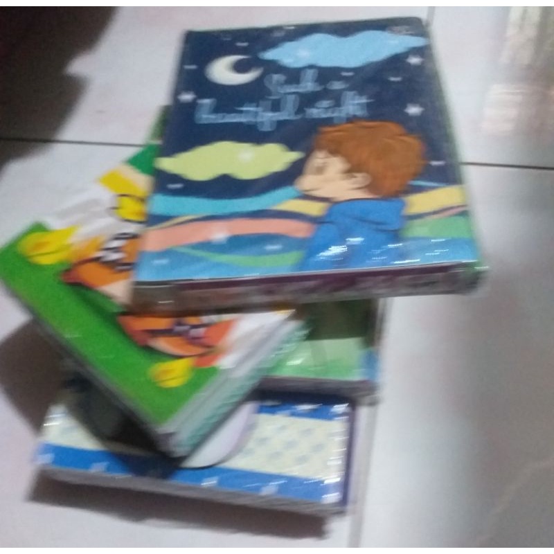 

Buku tulis 30 lembar ( 1 pack isi 10 pcs )