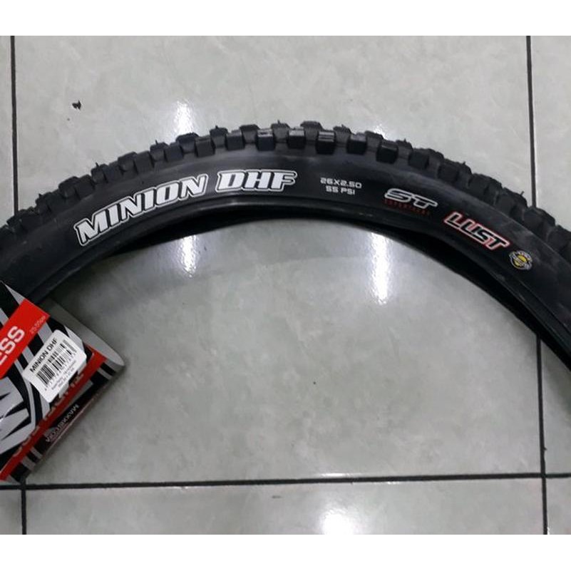 maxxis minion dhf tubeless