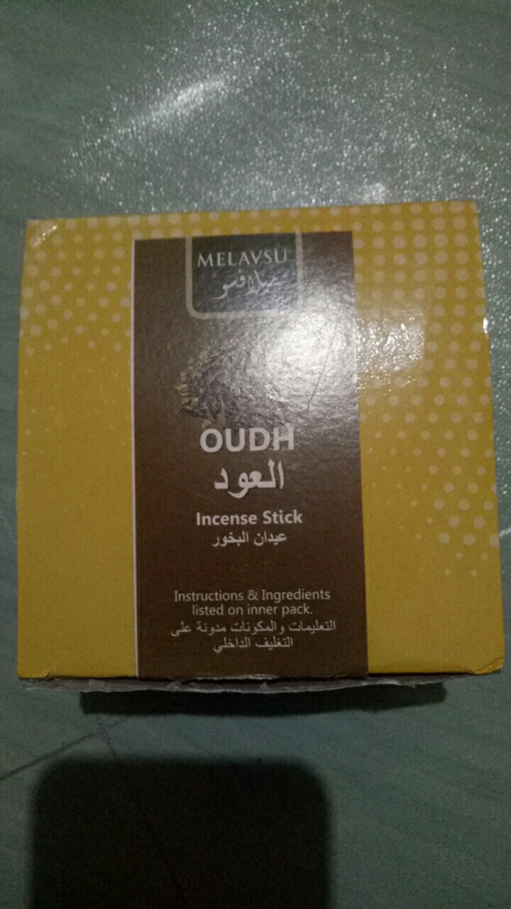 Pengharum Ruangan Aromaterapi Melavsu Oudh Incense Stick Short 68g