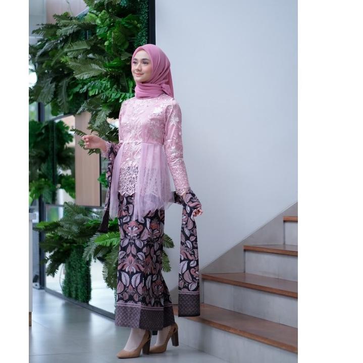 <NiN✮> Batik Brokat Couple Kebaya Lebaran Modern, Kebaya Tunangan Lamaran, Kebaya Wisuda, Kebaya Kon