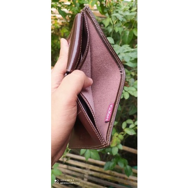 Dompet Pria Full Kulit Sapi Asli Lk Berdiri 13 Slot Kartu EMBOS KICKERS