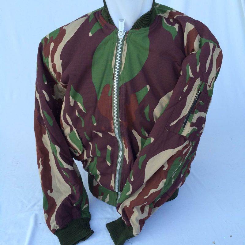 jaket kru loreng