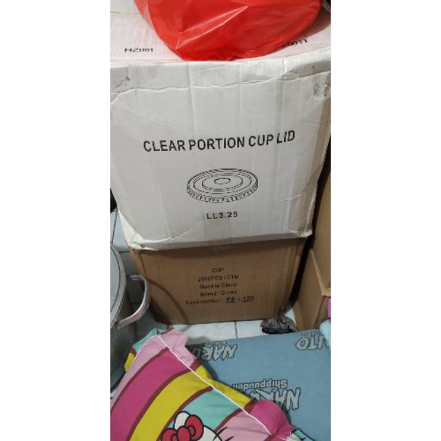 Cup puding & tutup nya /lid puding. Bahan tebal 