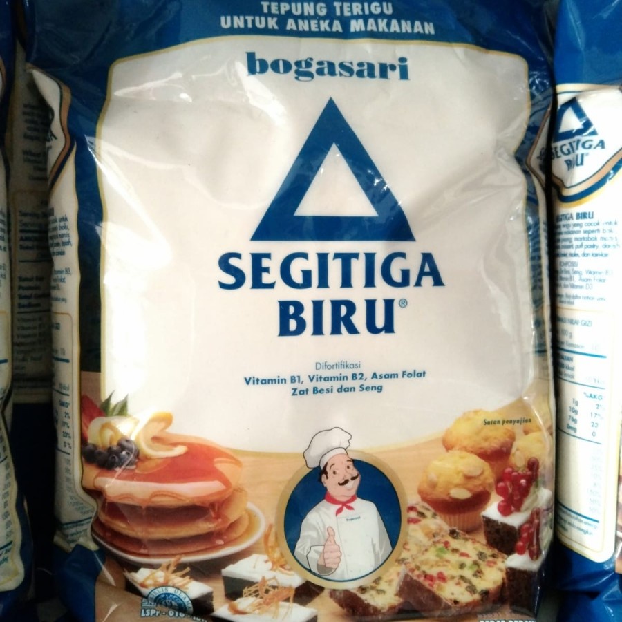 

Segitiga biru tepung terigu 1 kg