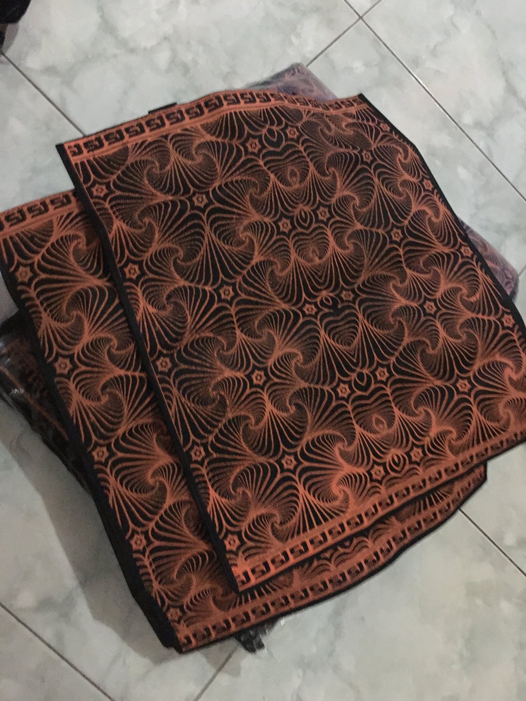 Tas Spunbond Batik Tebal (xl) 45x38x8