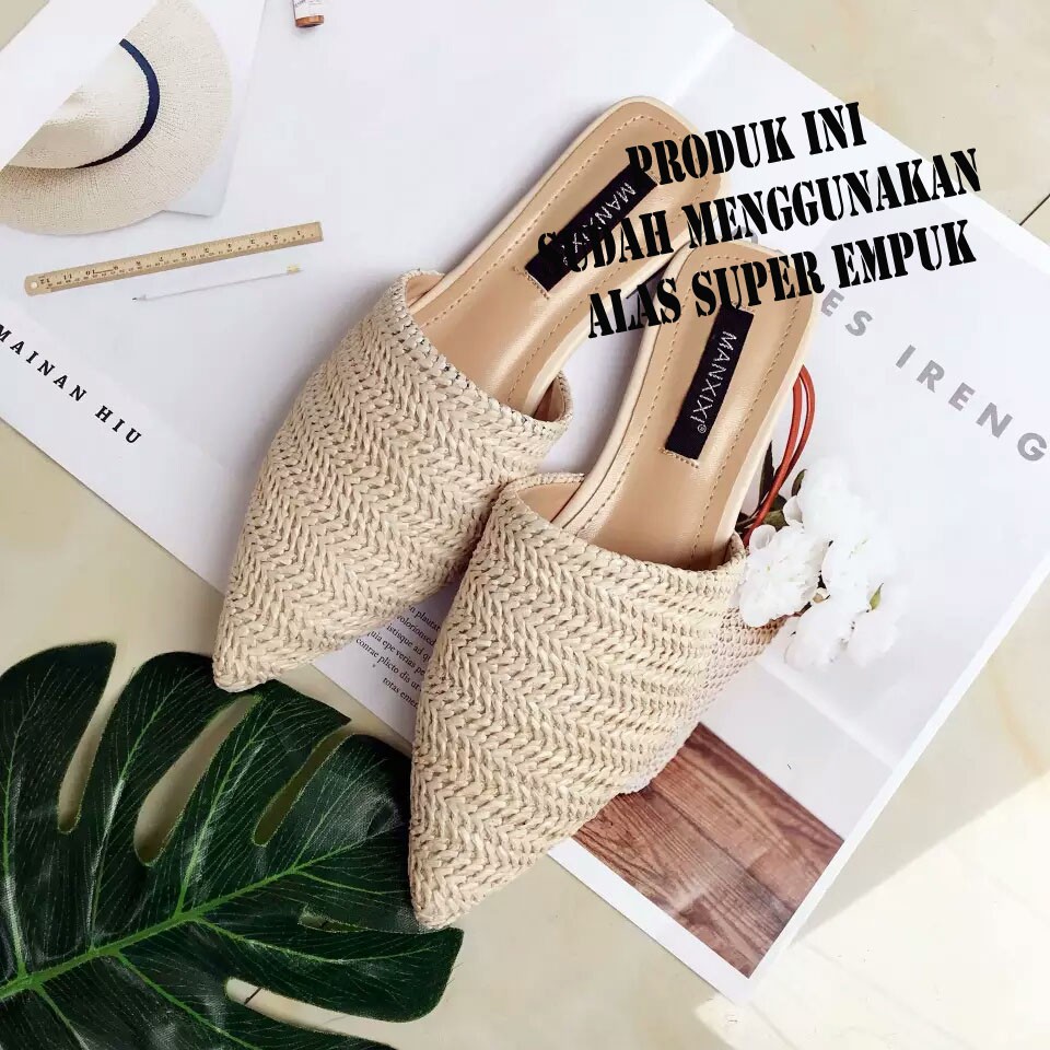 Sepatudari Karin Flatshoes wanita polos dengan alas super empuk dan nyaman KR-FS0048