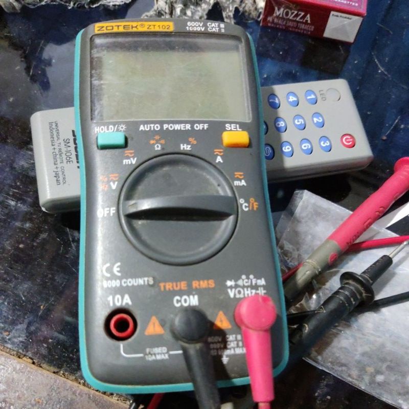MULTITESTER MULTIMETER ZOTEK ZT 102