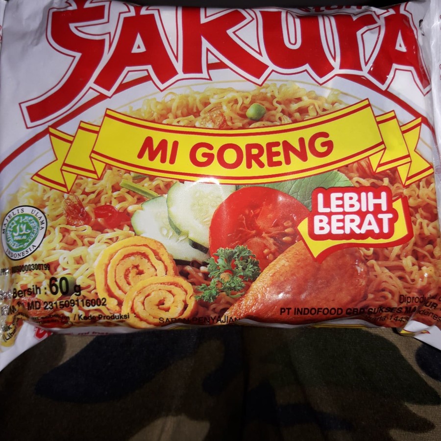 

Mie instan sakura